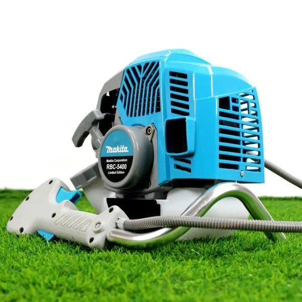 Бензокоса Makita RBC-5400 &mdash; потужна мотокоса 5.4 кВт, 2-тактний двигун, тример-кущоріз WE343 фото