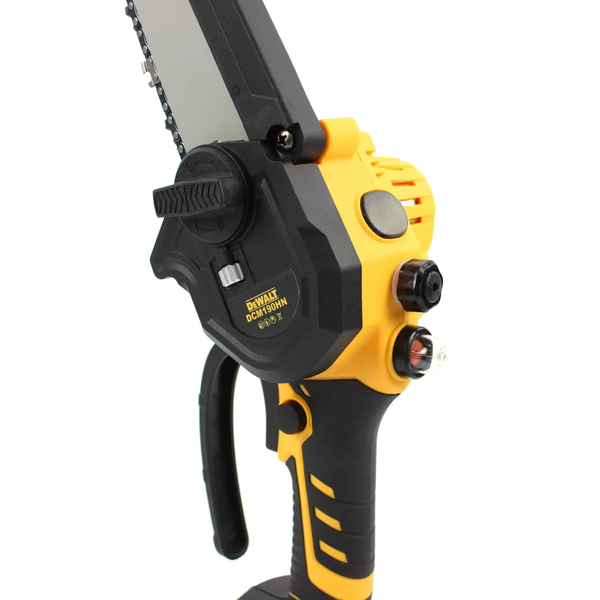 Акумуляторна міні-пила DeWalt DCM190HN (24V, 5Ah) &mdash; щіточна, з напівавтоматичною подачею мастила OO334 фото